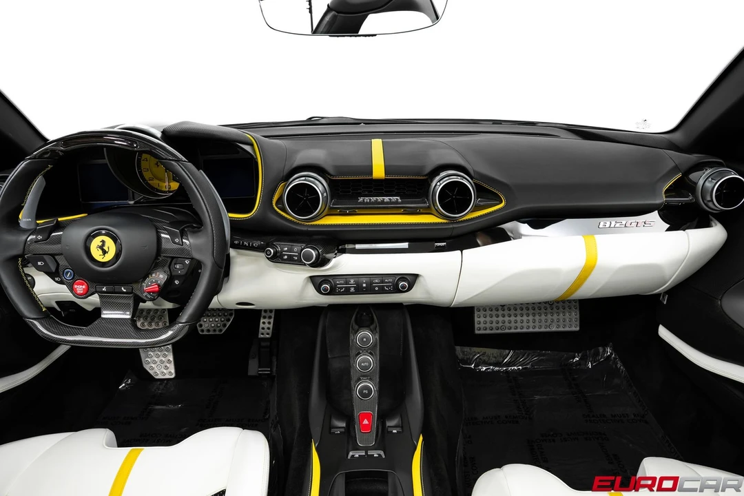 2021 Ferrari 812 GTS - Image 28 of 31