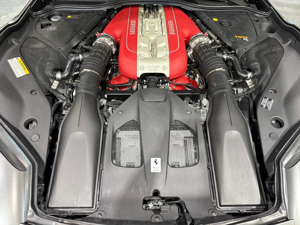 2021 Ferrari 812 GTS - Image 16 of 31