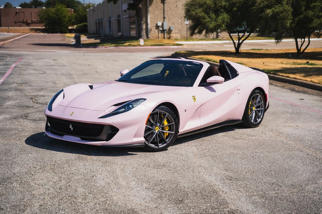 2021 Ferrari 812 GTS - Image 4 of 31