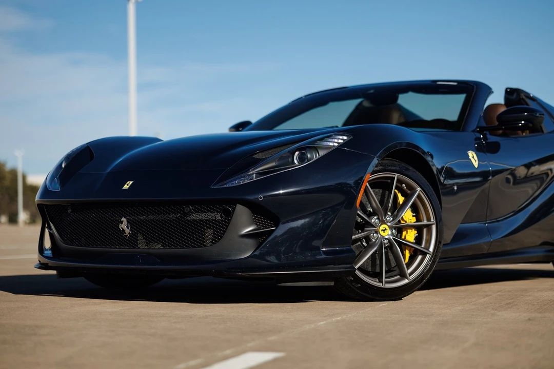 2021 Ferrari 812 GTS - Image 18 of 21