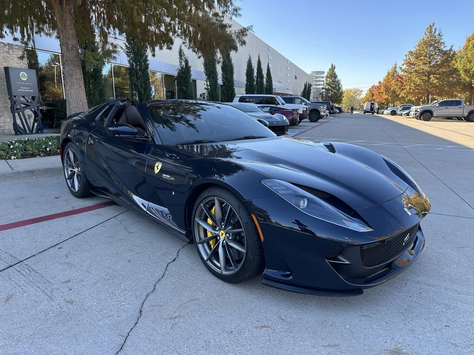 2021 Ferrari 812 GTS - Image 3 of 6