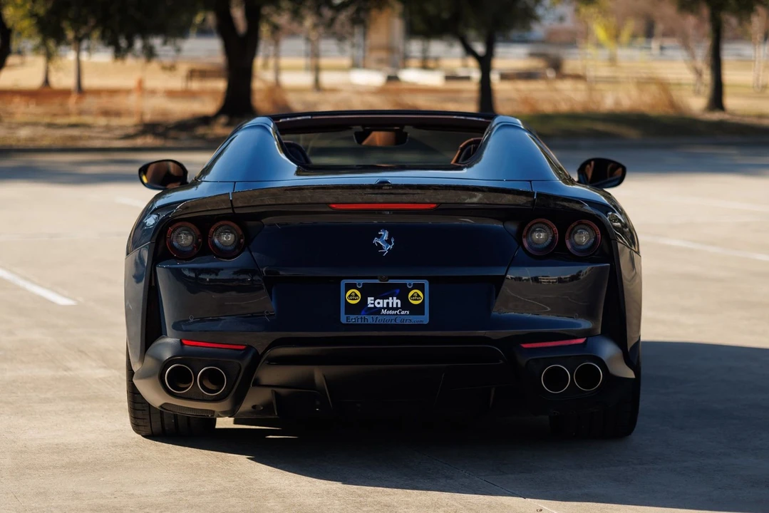 2021 Ferrari 812 GTS - Image 16 of 21
