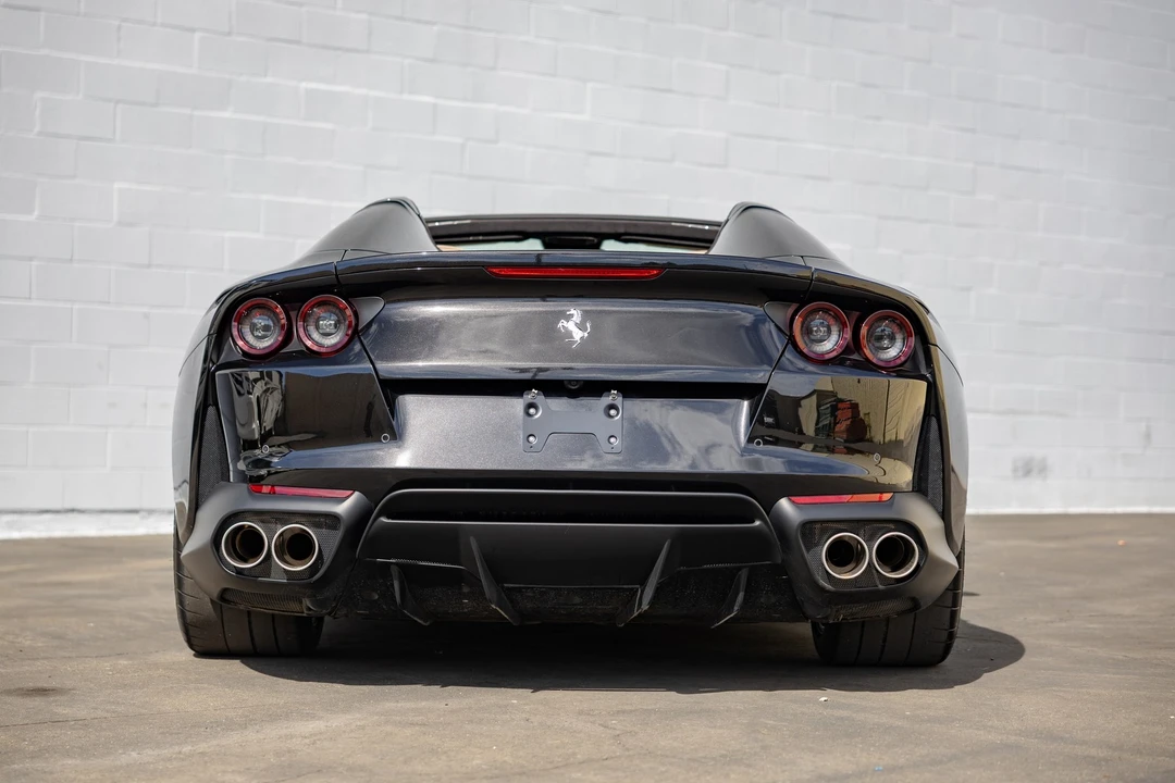2021 Ferrari 812 GTS - Image 21 of 31