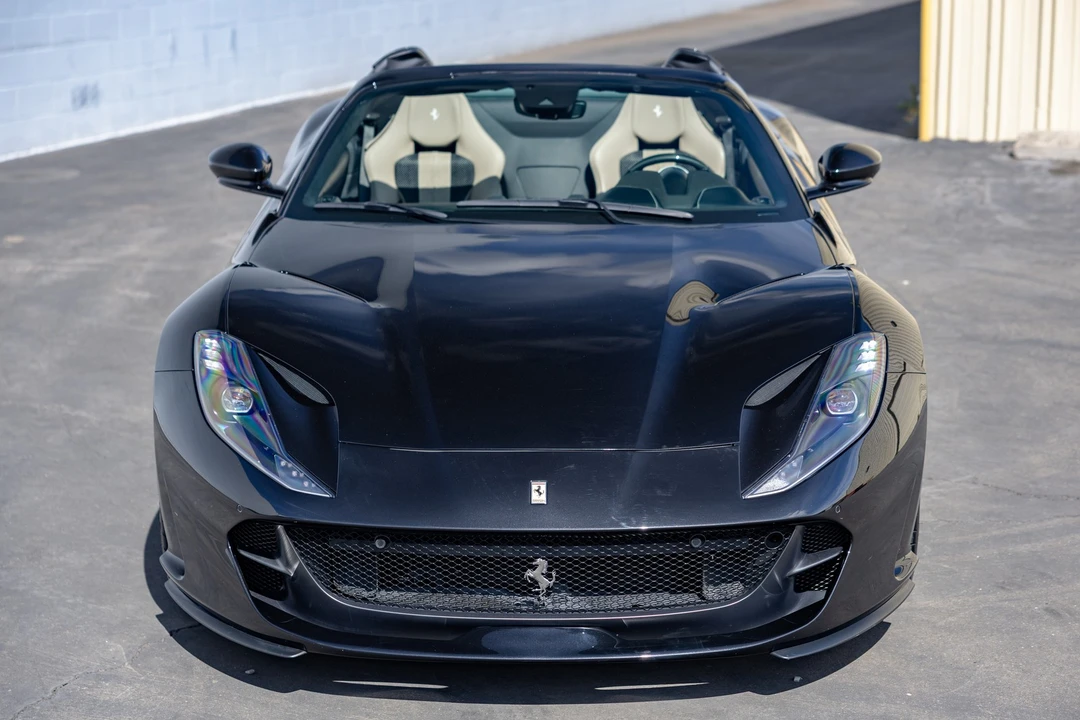 2021 Ferrari 812 GTS - Image 4 of 31