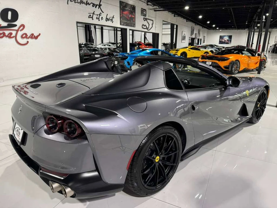 2021 Ferrari 812 GTS - Image 7 of 12