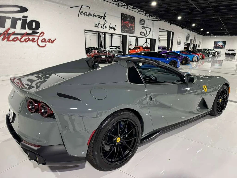 2021 Ferrari 812 GTS - Image 7 of 12