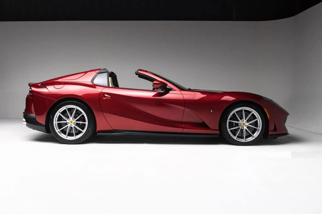 2021 Ferrari 812 GTS - Image 13 of 31