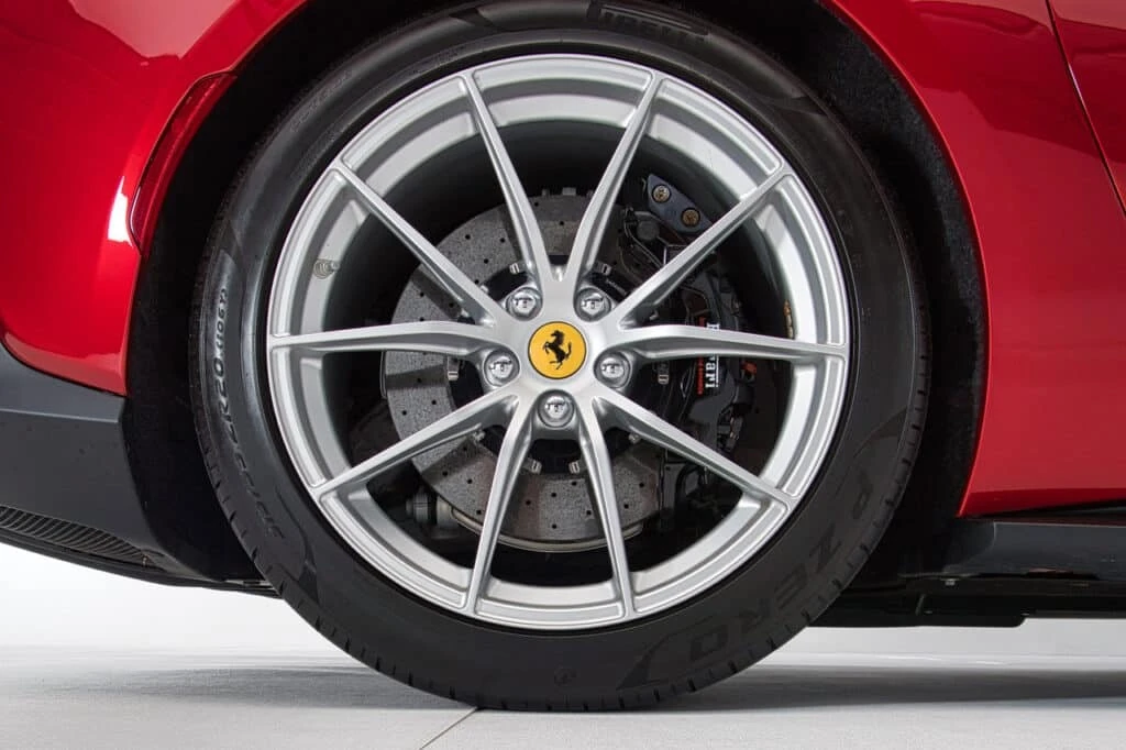 2021 Ferrari 812 GTS - Image 14 of 31