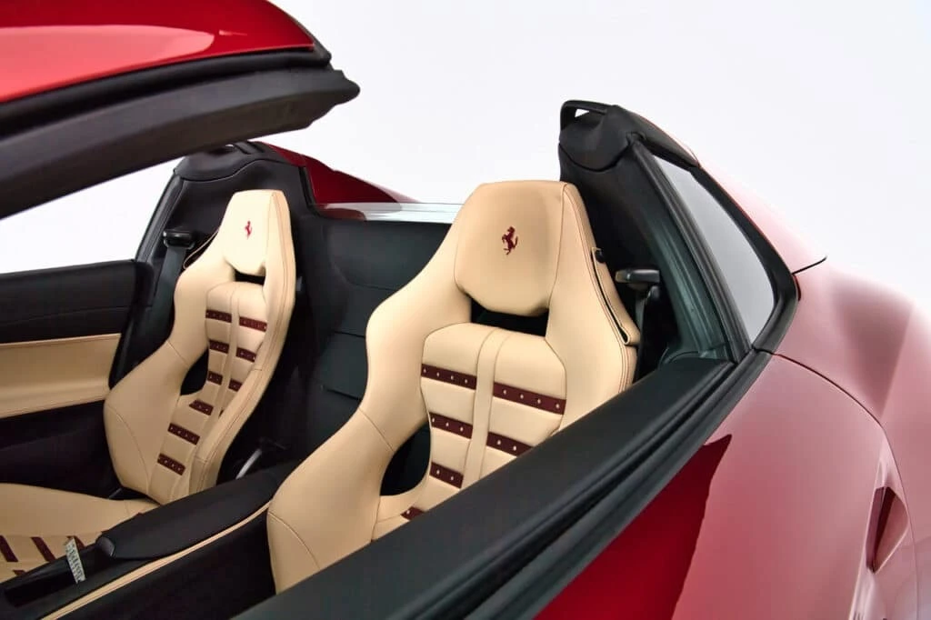 2021 Ferrari 812 GTS - Image 17 of 31