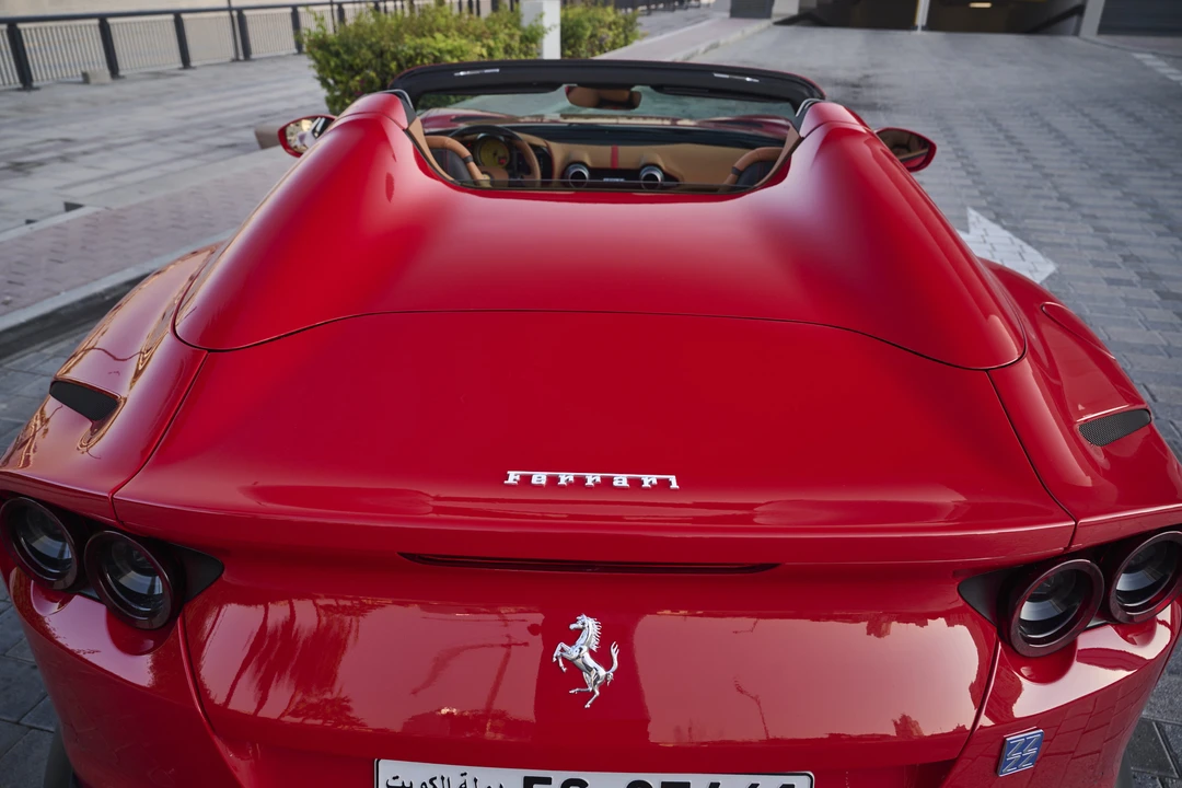 2021 Ferrari 812 GTS - Image 25 of 31