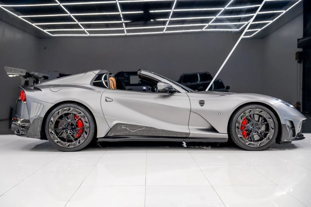2021 Ferrari 812 GTS - Image 11 of 21