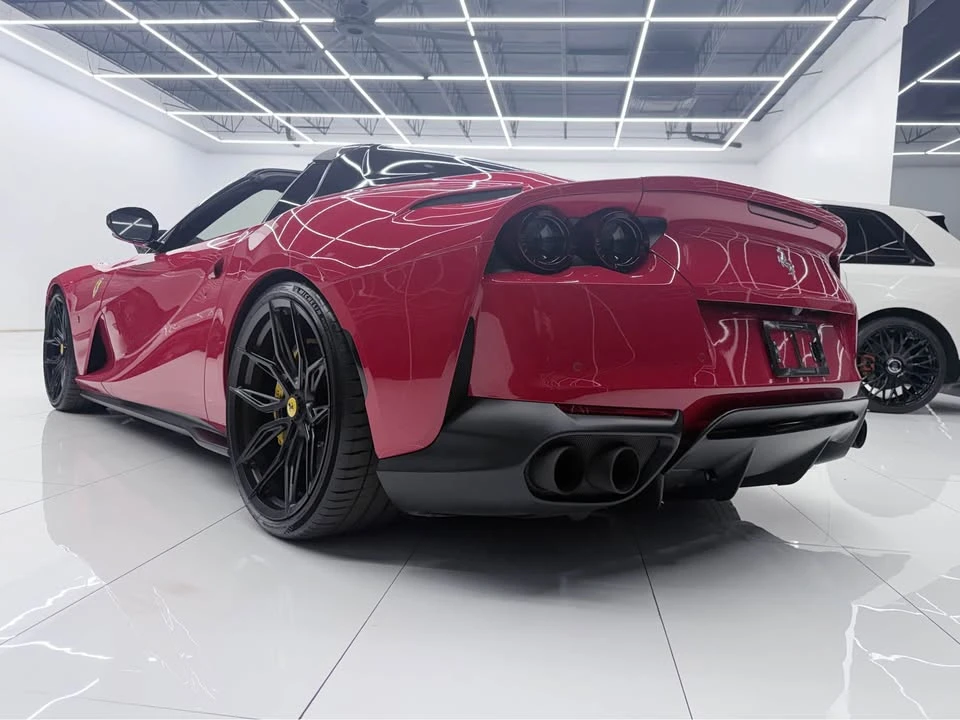 2021 Ferrari 812 GTS - Image 7 of 18