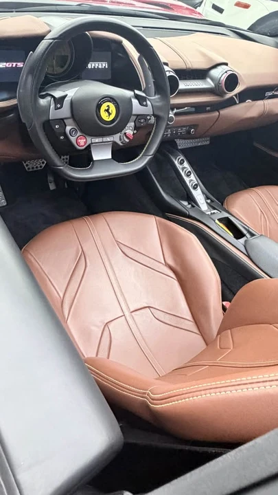 2021 Ferrari 812 GTS - Image 16 of 18