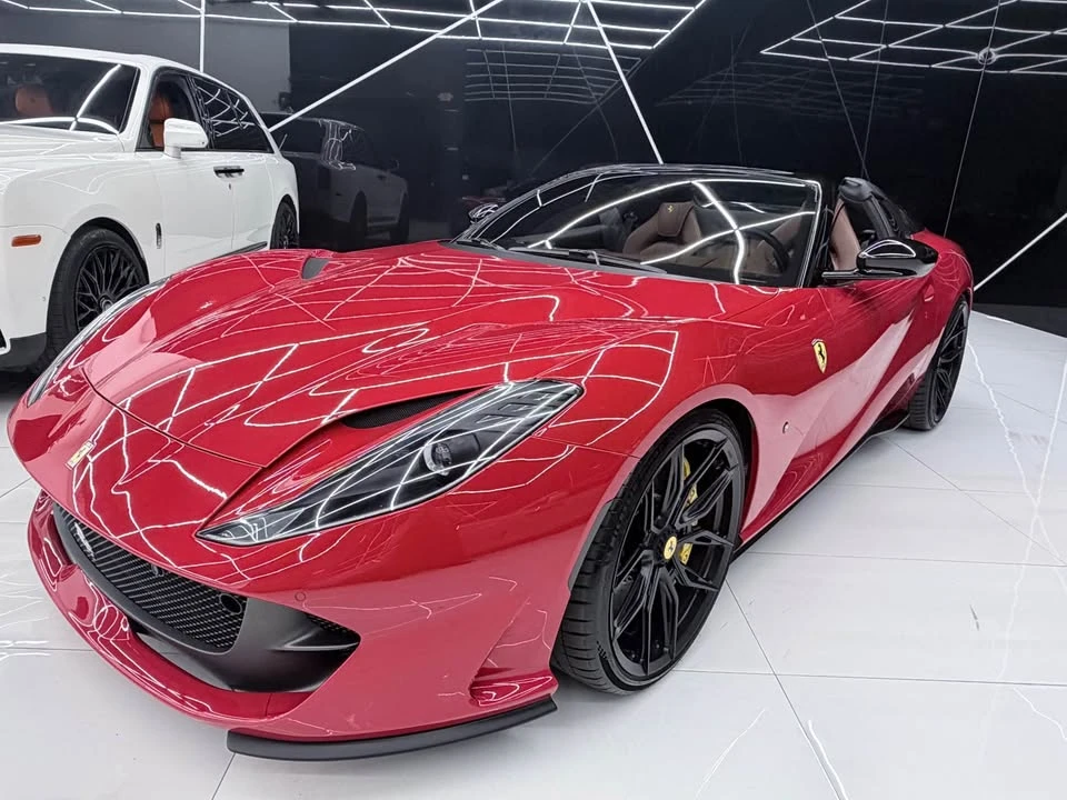 2021 Ferrari 812 GTS - Image 6 of 18