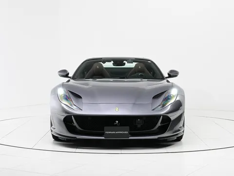 2021 Ferrari 812 GTS