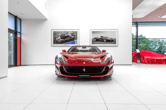2021 Ferrari 812 GTS