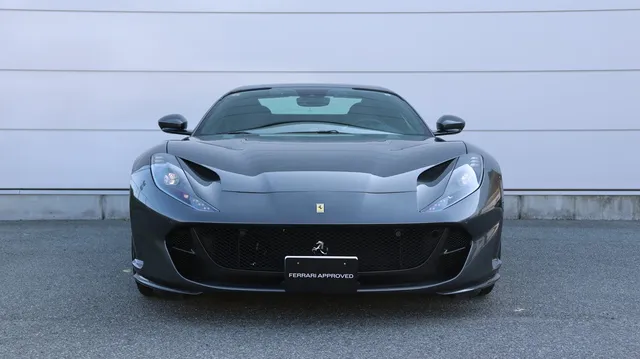 2021 Ferrari 812 GTS