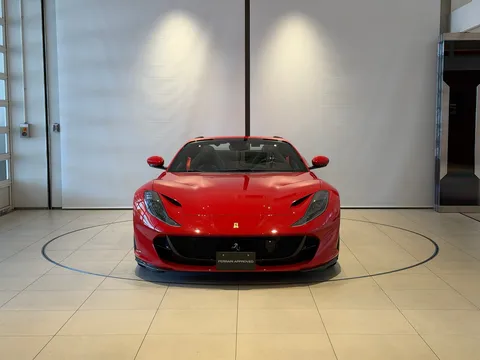 2021 Ferrari 812 GTS