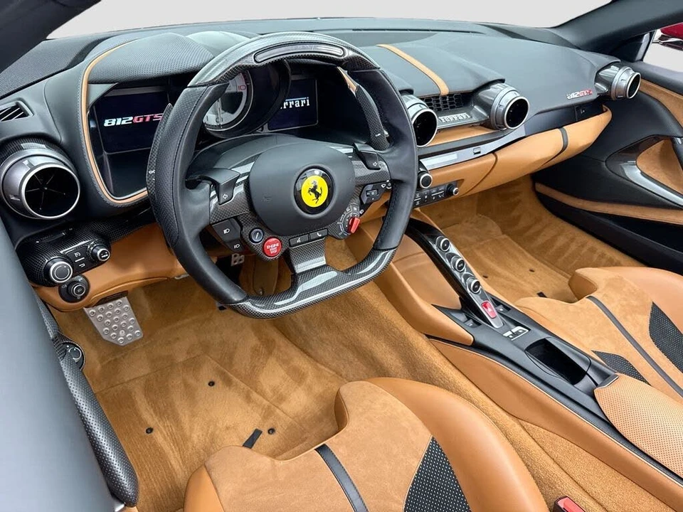2021 Ferrari 812 GTS - Image 18 of 31