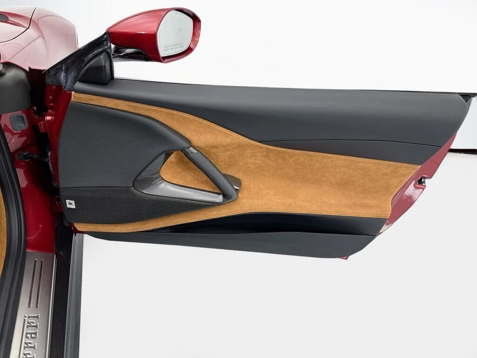 2021 Ferrari 812 GTS - Image 30 of 31