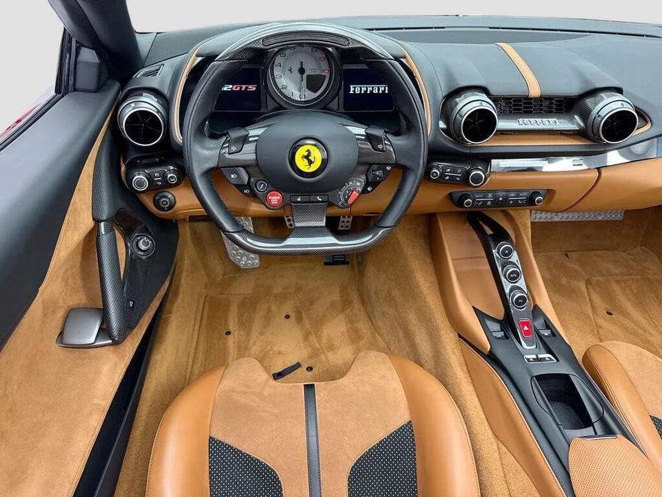 2021 Ferrari 812 GTS - Image 19 of 31