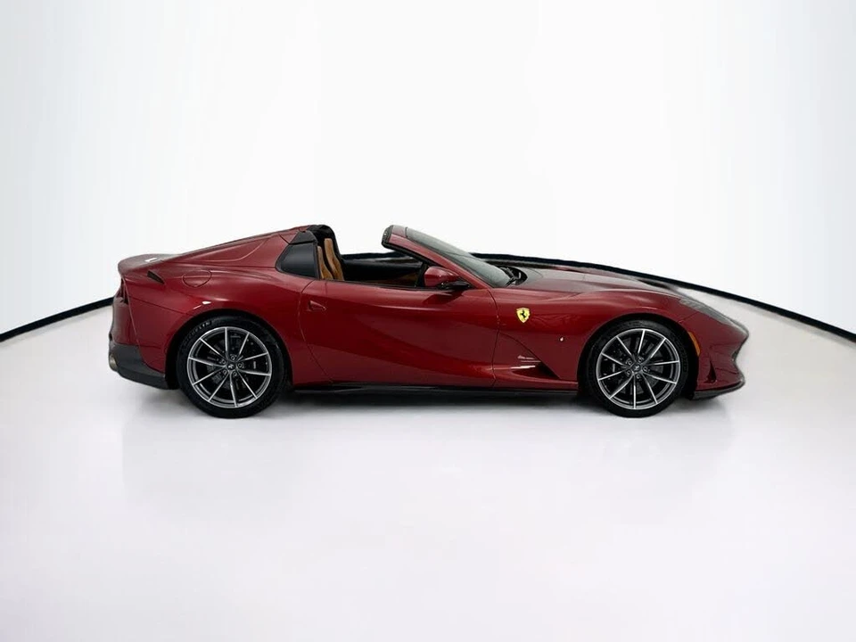 2021 Ferrari 812 GTS - Image 4 of 31