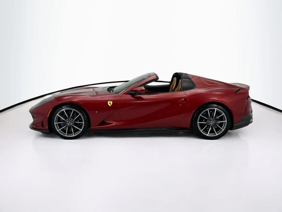 2021 Ferrari 812 GTS - Image 8 of 31