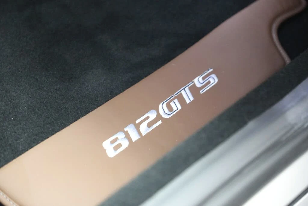 2021 Ferrari 812 GTS - Image 25 of 31