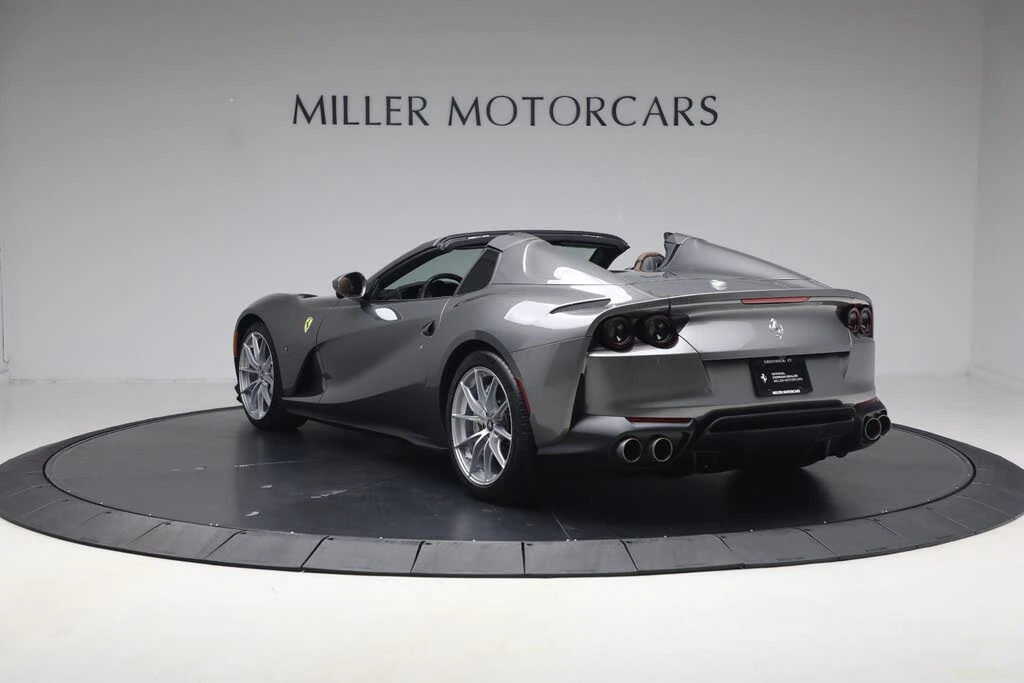 2021 Ferrari 812 GTS - Image 5 of 31