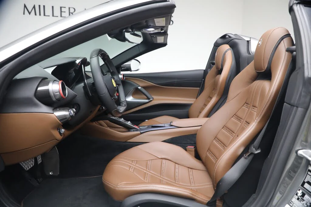 2021 Ferrari 812 GTS - Image 14 of 31