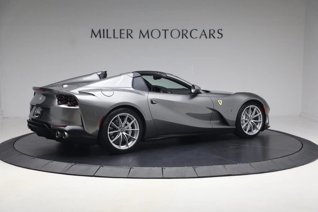 2021 Ferrari 812 GTS - Image 8 of 31