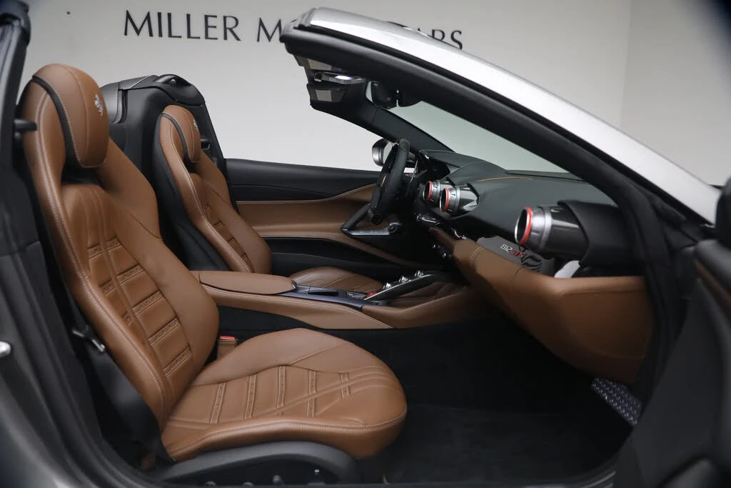 2021 Ferrari 812 GTS - Image 18 of 31