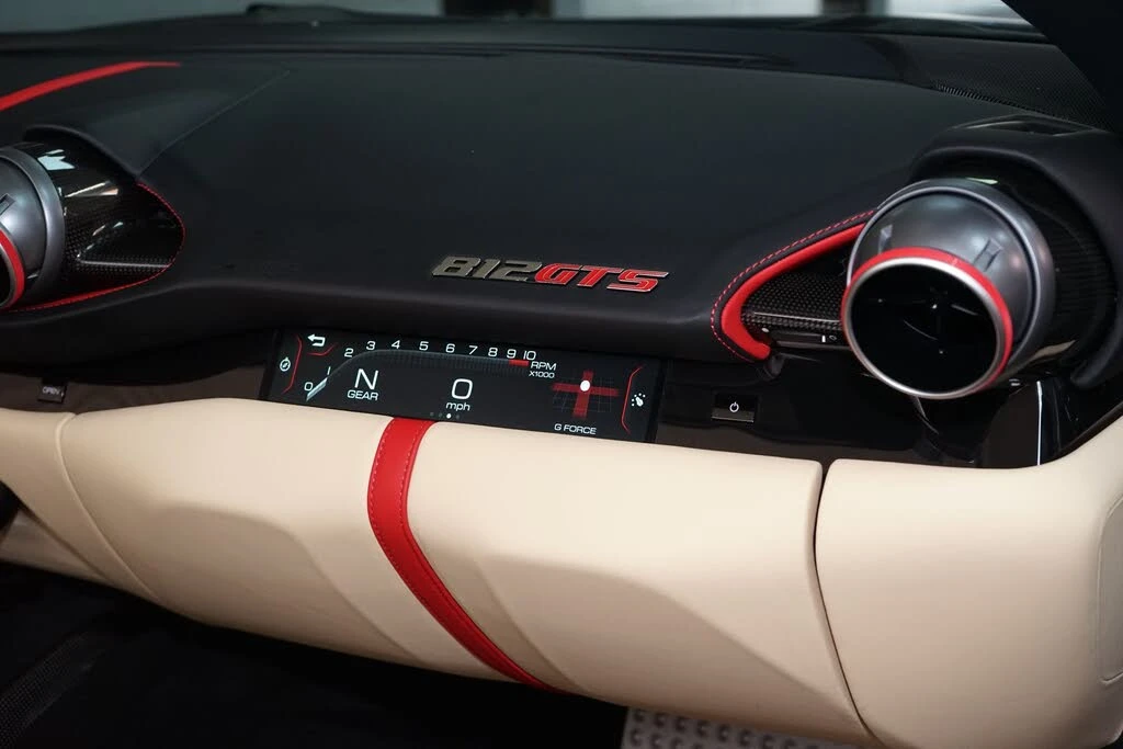 2021 Ferrari 812 GTS - Image 21 of 31