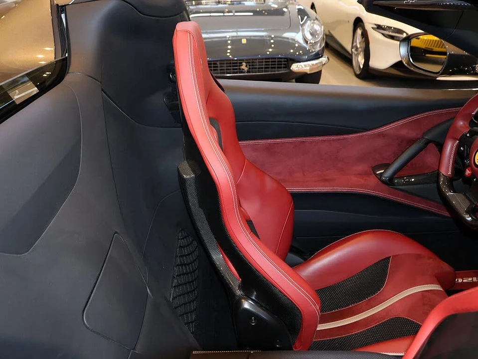 2021 Ferrari 812 GTS - Image 26 of 31