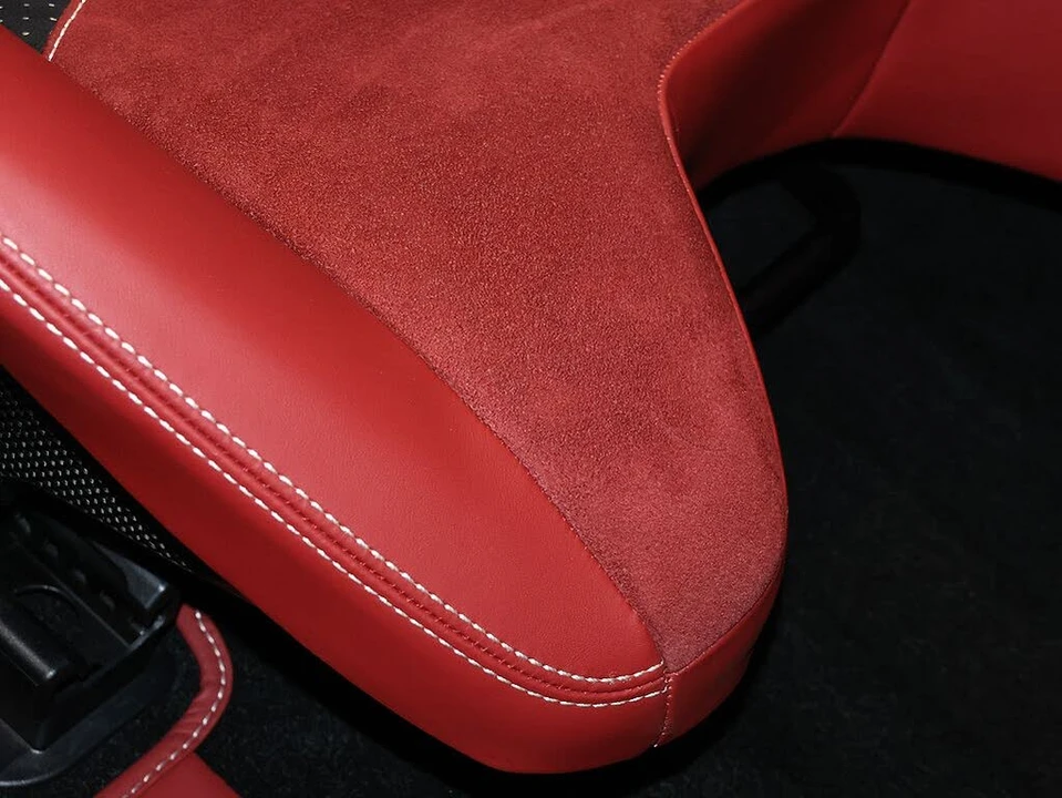 2021 Ferrari 812 GTS - Image 17 of 31