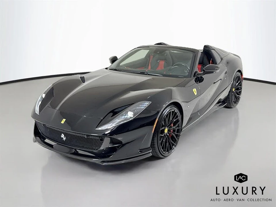 2021 Ferrari 812 GTS - Image 4 of 6