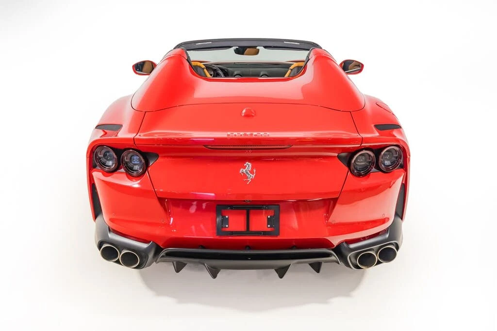 2021 Ferrari 812 GTS - Image 17 of 31