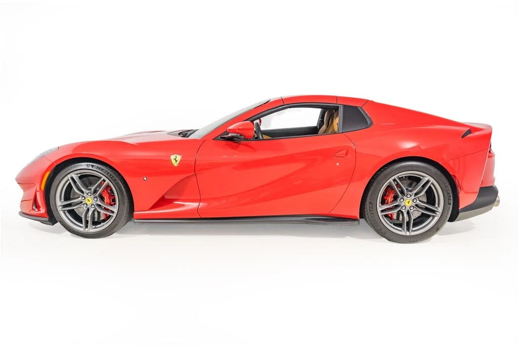 2021 Ferrari 812 GTS - Image 3 of 31