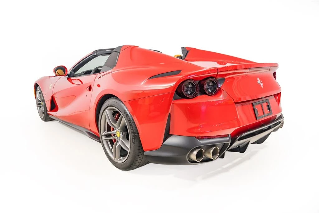 2021 Ferrari 812 GTS - Image 16 of 31