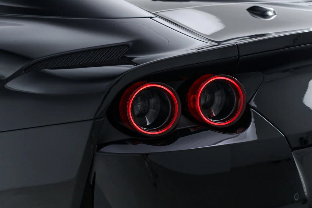 2021 Ferrari 812 GTS - Image 18 of 31