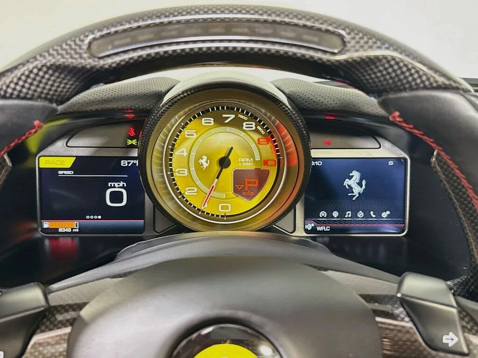 2021 Ferrari 812 GTS - Image 13 of 26