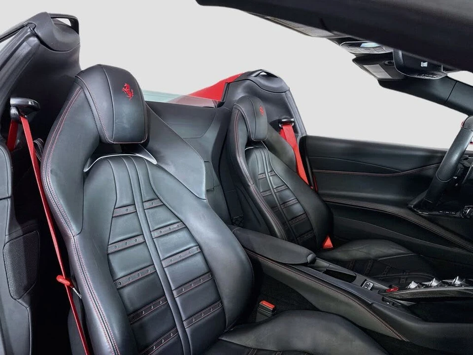 2021 Ferrari 812 GTS - Image 17 of 26