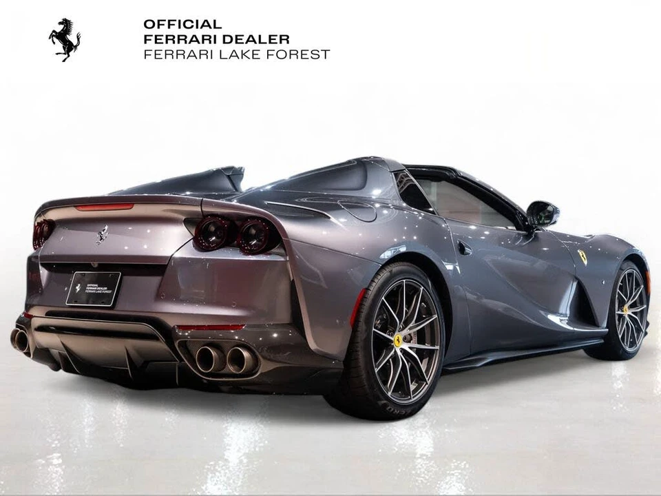 2021 Ferrari 812 GTS - Image 10 of 31
