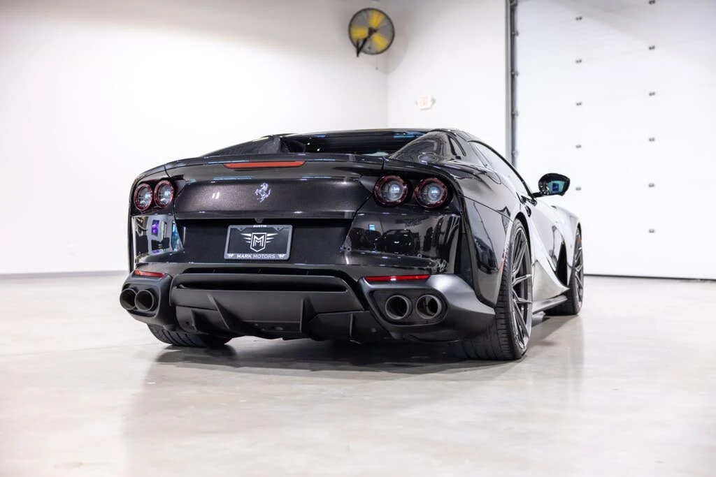 2021 Ferrari 812 GTS - Image 4 of 31
