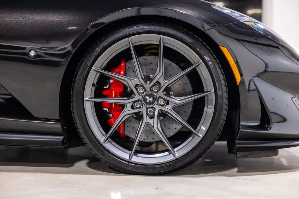 2021 Ferrari 812 GTS - Image 25 of 31