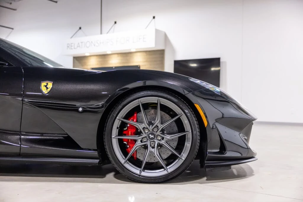2021 Ferrari 812 GTS - Image 24 of 31