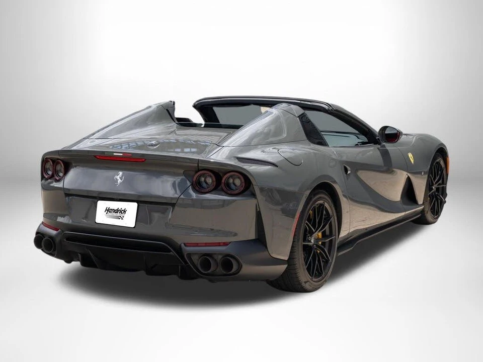 2021 Ferrari 812 GTS - Image 8 of 31