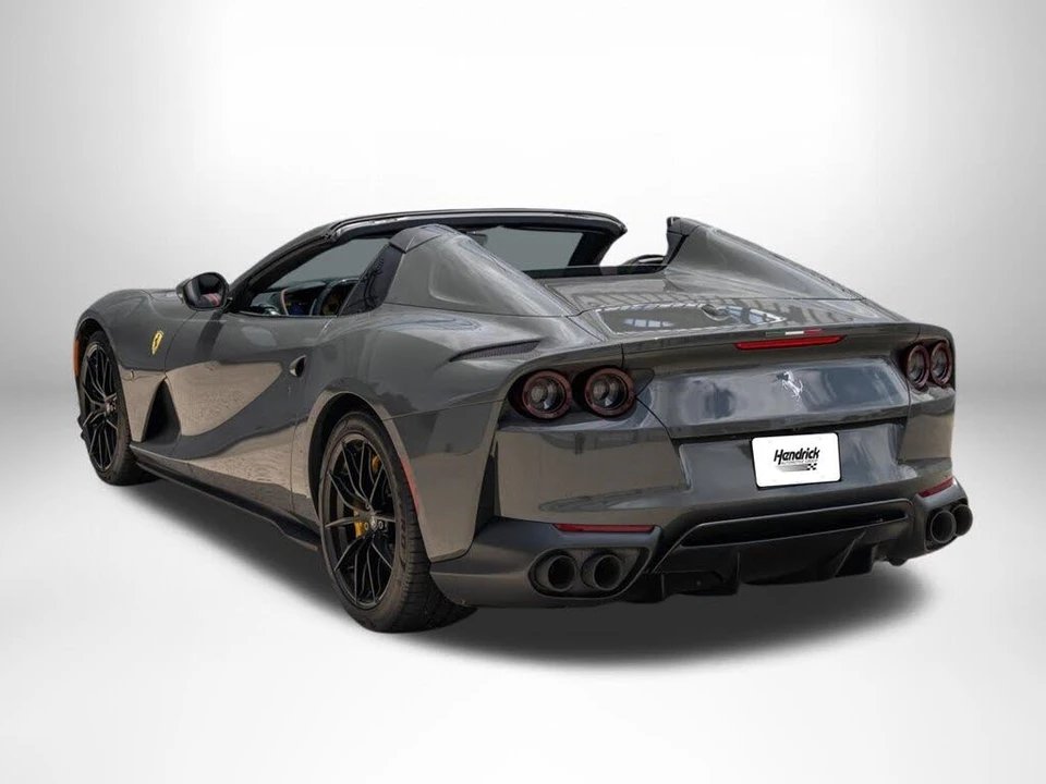 2021 Ferrari 812 GTS - Image 2 of 31