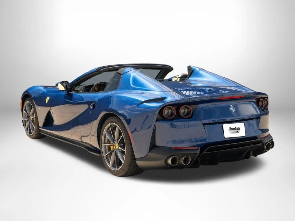 2021 Ferrari 812 GTS - Image 2 of 31