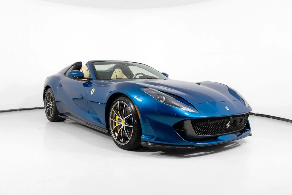 2021 Ferrari 812 GTS - Image 11 of 31